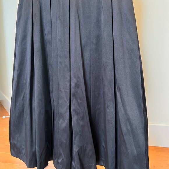 Review elegant black dress - Picture 4 of 6